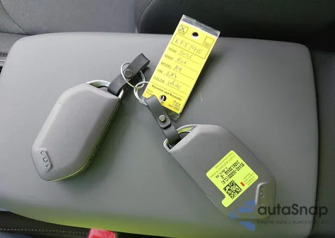 2025 Kia K4 Lxs z USA, uszkodzony, nr VIN 3KPFT4DE7SE047910